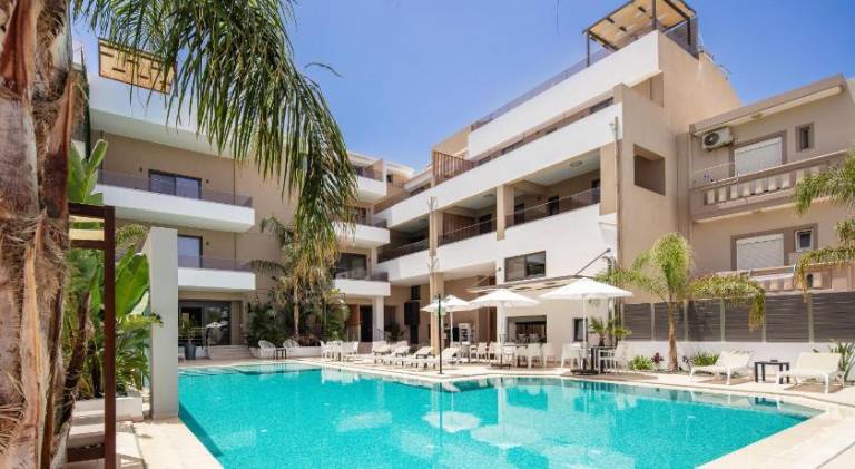 Sapphire Horizon Suites in Kissamos