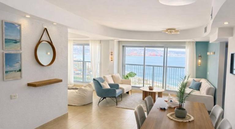 Holiday apartment with 2 rooms for 6 persons in Haifa