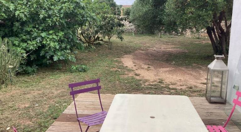 Vacation home with yard, BBQ & terrace — photo 5