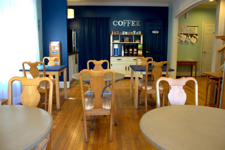 The University Inn at Emory — photo 5