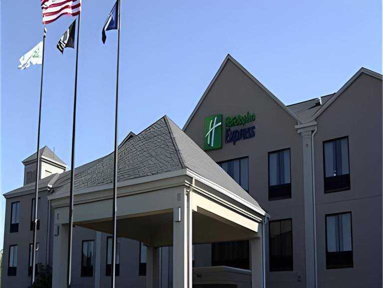 Auburn Place Hotel & Suites Paducah in Paducah, KY