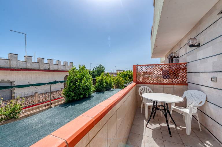 Apartment 'Paola' with Private Terrace and Air Conditioning in Manduria