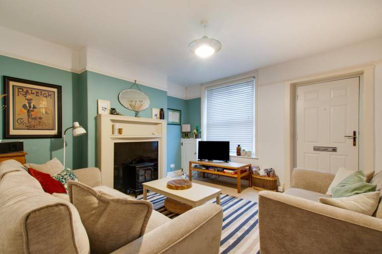 Charming cottage with terrace & yard | Next to the beach | Dogs allowed — photo 3