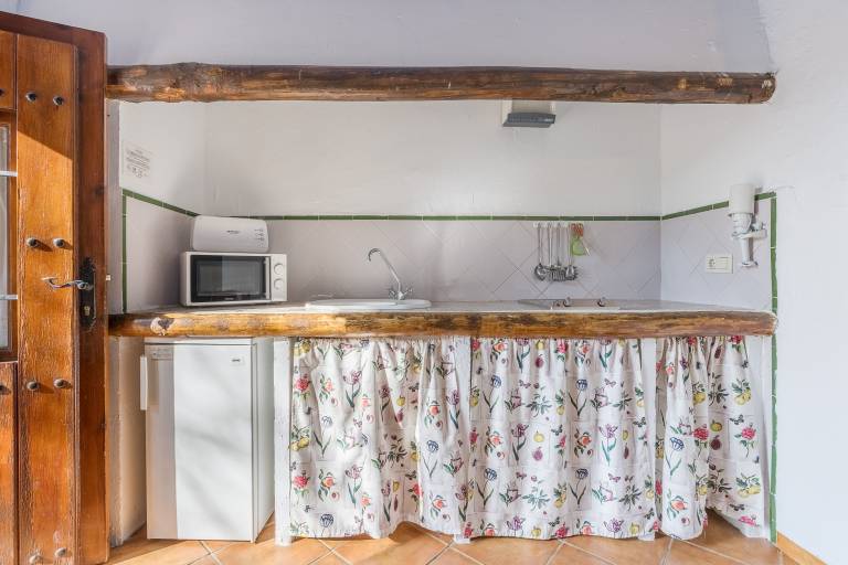 Apartment 'Apartamento La Cuadra' with Mountain Views, Shared Pool, and Wi-Fi — photo 5