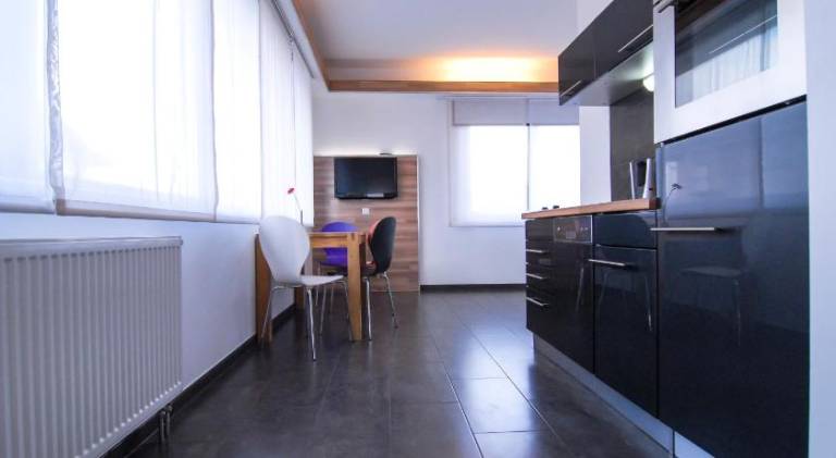 Serviced apartment for 127 persons — photo 2