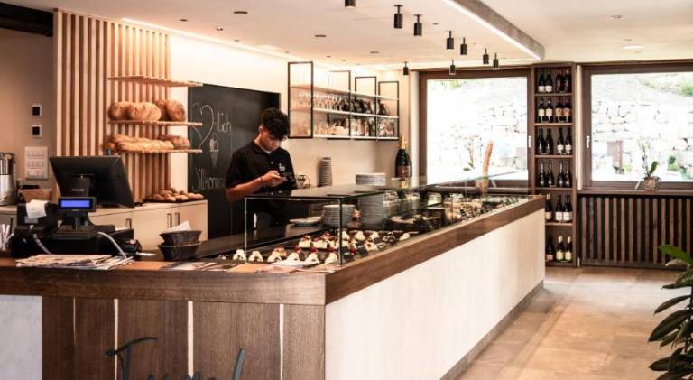 Tyrol Living & Cafe — photo 3