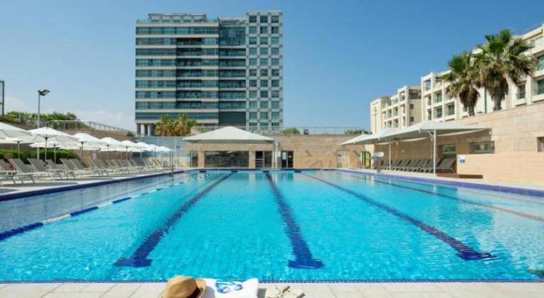 Pleasant serviced apartment with sauna, pool & yard | Beach nearby | Pets are welcome — photo 3