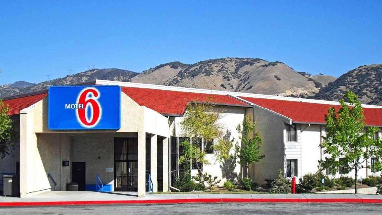 Motel 6 Lebec, CA — photo 5