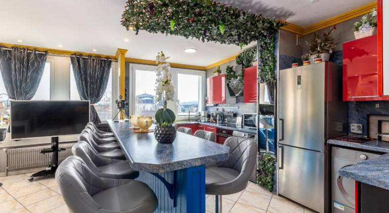 Holiday apartment with 4 rooms for 12 persons — photo 4