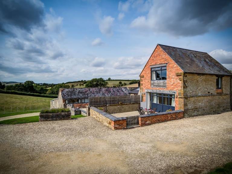 Cabin  Hook Norton