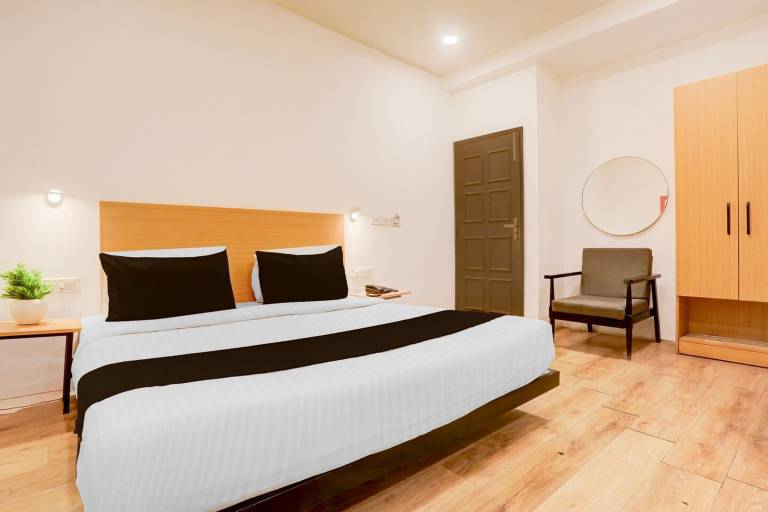 Townhouse Nagpur Junction Formerly Hotel Woodland