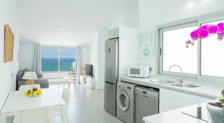 Rental apartment with pool — photo 4