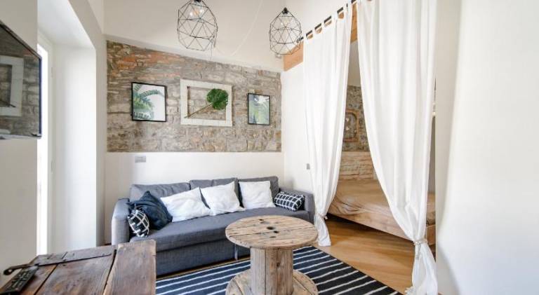 Gem of the Lake - Luxury Apartment Como Old Town in Brunate