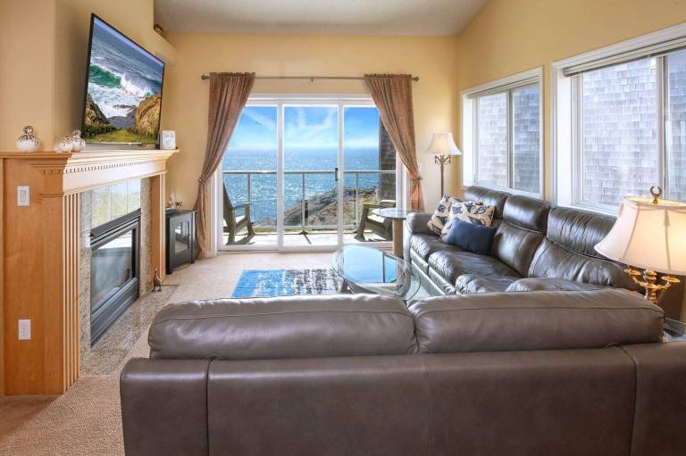Condo  Depoe Bay