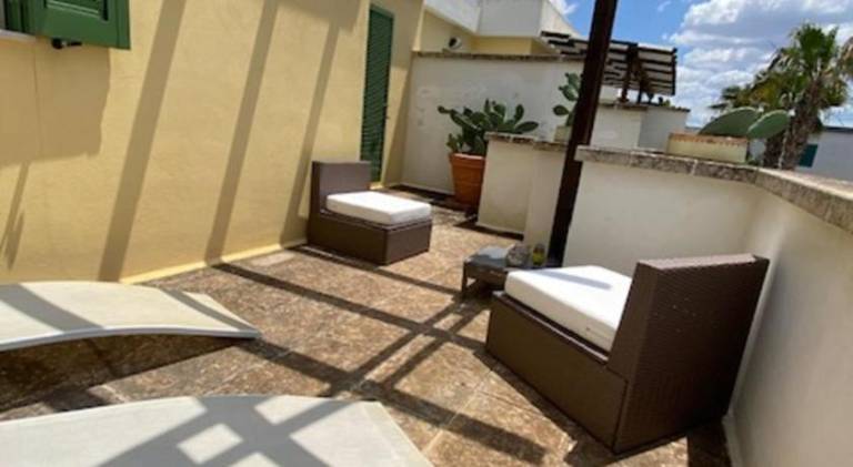Serviced apartment with terrace & yard | Next to the beach | Pets allowed — photo 5