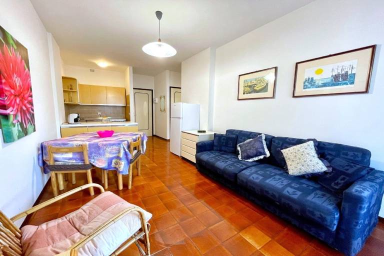 Lovely holiday apartment with pool, yard & terrace | Beach nearby | Pets allowed — photo 2