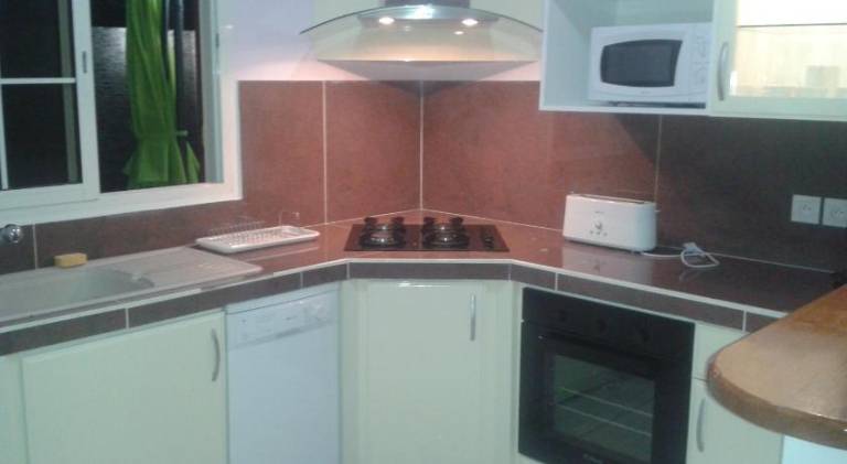 Fully equipped nice house with private pool, patio & jacuzzi | Dogs allowed — photo 3