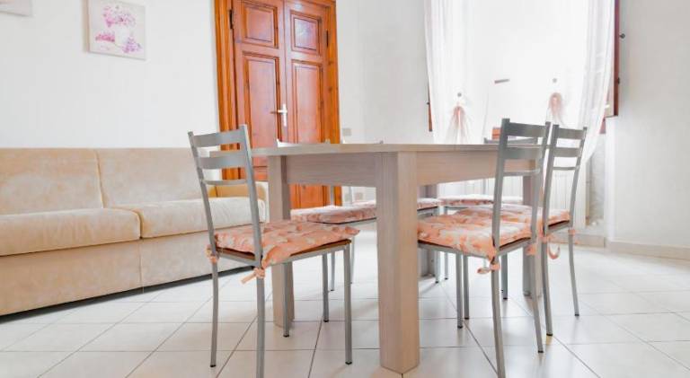 Apartment with 1 room for 4 persons in Carrara
