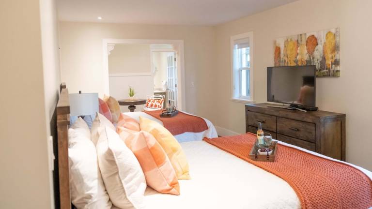 Bed and breakfast North Central
