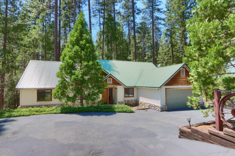 Cabin Wawona