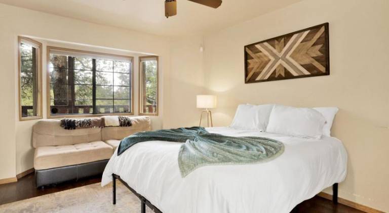 Fully equipped beautiful vacation home with barbecue, terrace & pool | Pet-friendly — photo 2