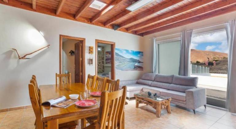 Lovely villa with jacuzzi | Pet-friendly — photo 3