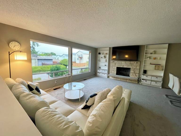 House Rainier Valley