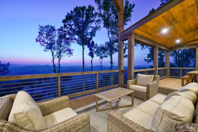 Daybreak Ridge — photo 3