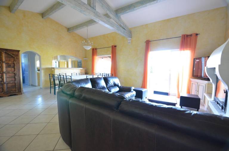 Child-friendly villa with pool, yard & grill | Good for workation | Dogs allowed — photo 2