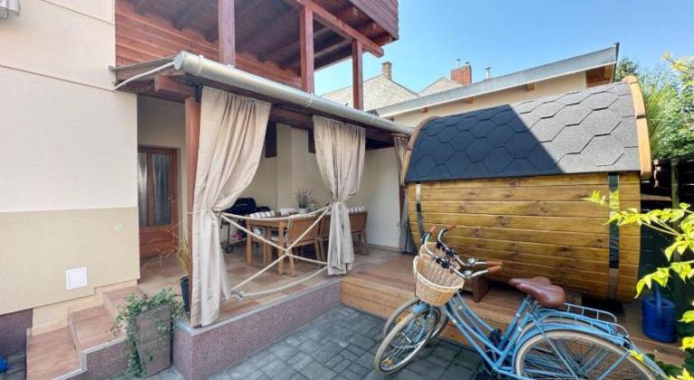 110 m&sup2; Ferienwohnung