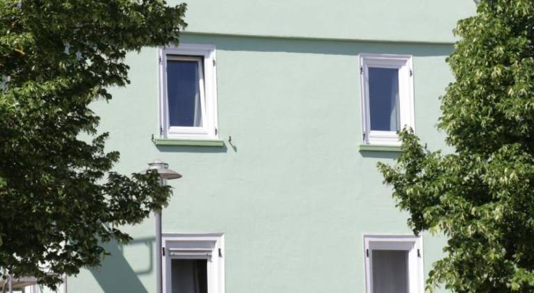Haus am Brunnen