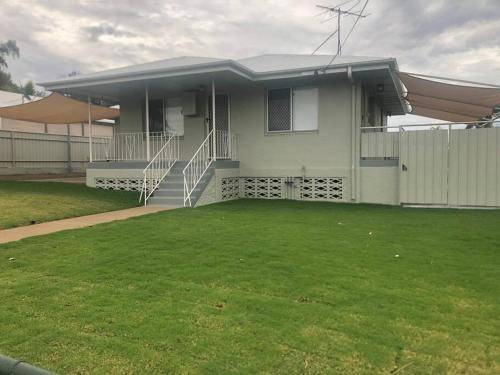 House Mount Isa City