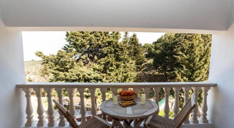 Villa with private pool, patio & garden | Good for workation | Dogs allowed — photo 4