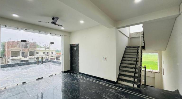 Regency Villa — photo 3