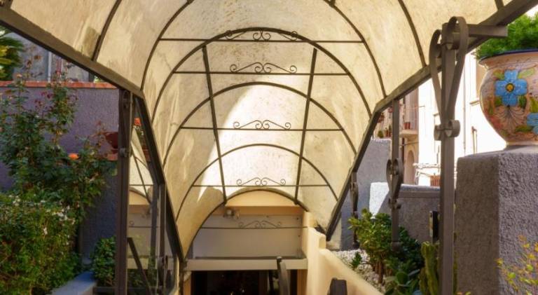 B E B Hotel Alexia — photo 3