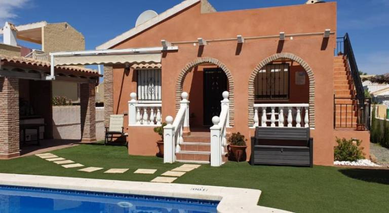 Villa with pool & jacuzzi in Mazarrón