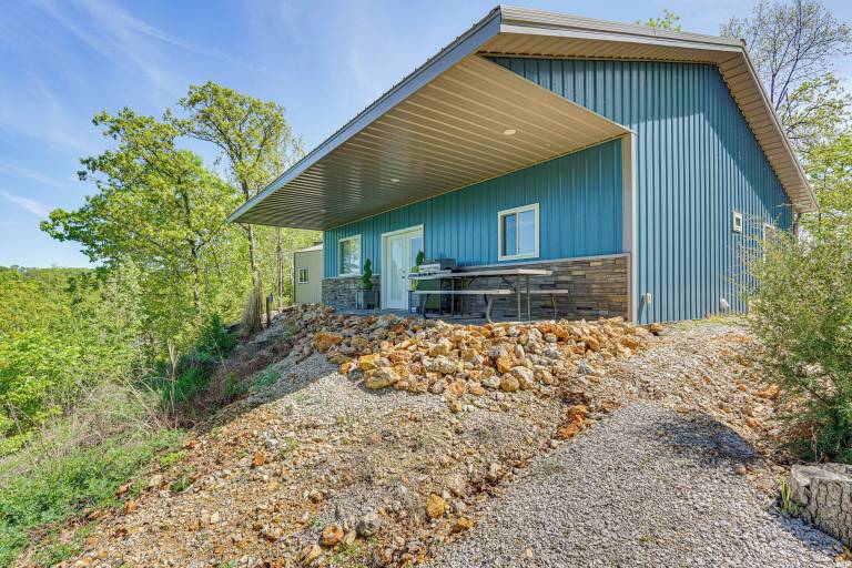 Cabin Lake Ozark