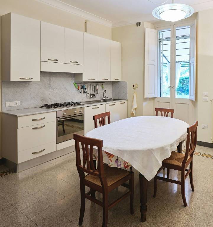 Family-oriented house with private pool, yard & patio | Sea view | Perfect for remote work | Pet-friendly — photo 5