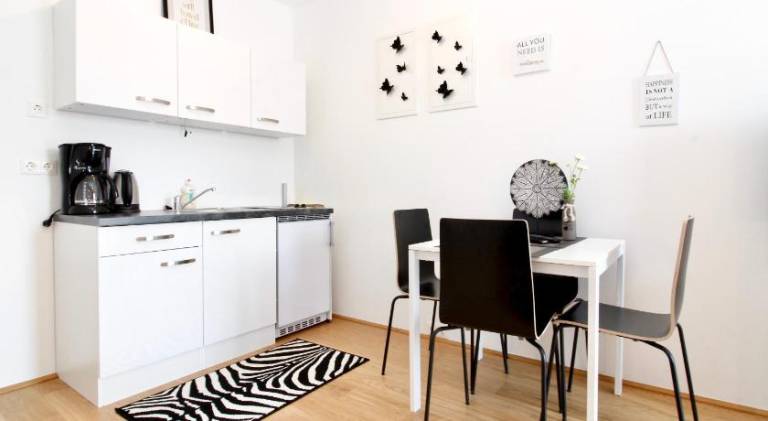 Rental apartment with pool | Pet-friendly — photo 5