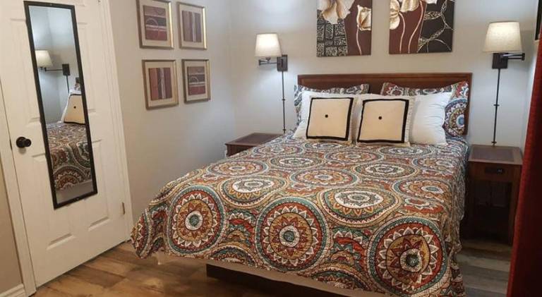 House with 3 rooms for 8 persons in Sarnia, ON