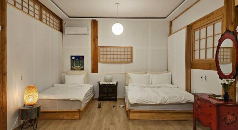 Haenggung stay Dalno Suwon private house hanok