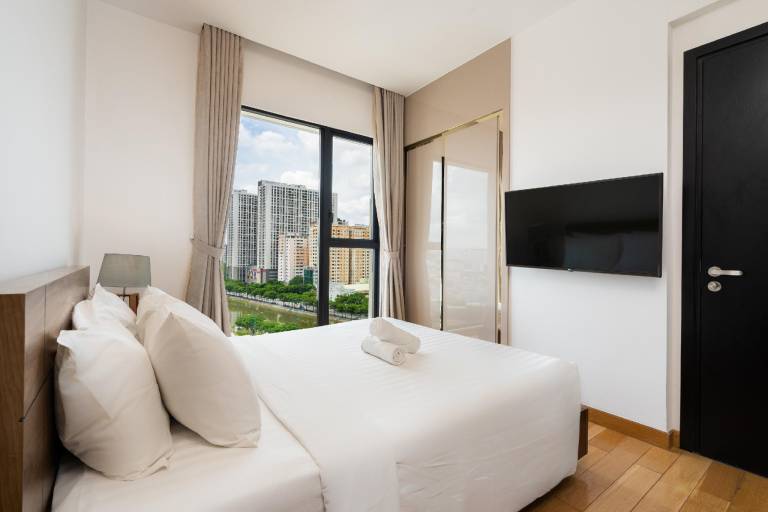 Apartment with pool & hot tub | Perfect for remote work | Dogs allowed — photo 2