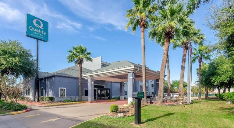 Quality Suites Houston NW Cy Fair