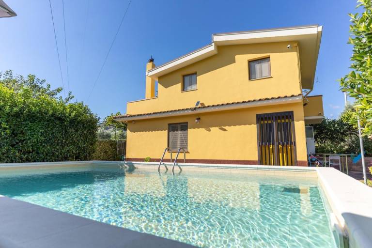 Ferienhaus in Francavilla di Sicilia für max. 4 Personen Ferienhaus in Francavilla di Sicilia für max. 4 Personen