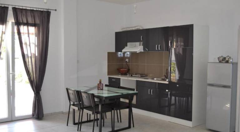 Alexandros Apartments — photo 3