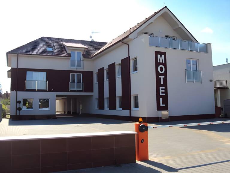 motel Tureň