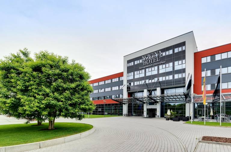 Novina Hotel Herzogenaurach Herzo-Base in Herzogenaurach