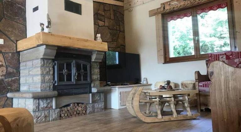 Chalet with jacuzzi — photo 2