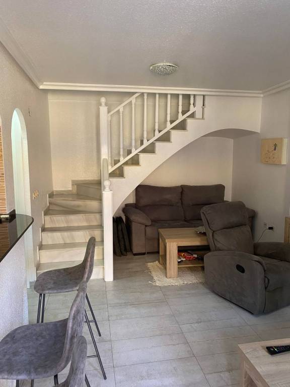 Spacious 4-Bedroom Apartment Near La Mata Beach — photo 2