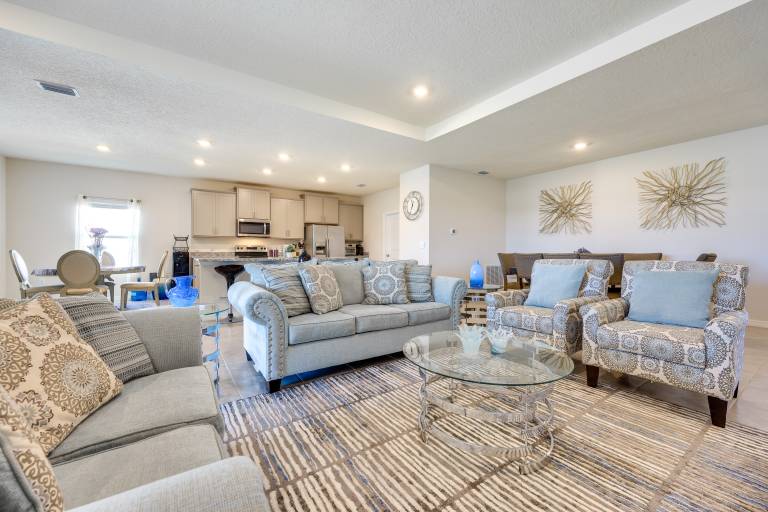 Pet-Friendly Home w/ Screened Patio in Newberry! — photo 5